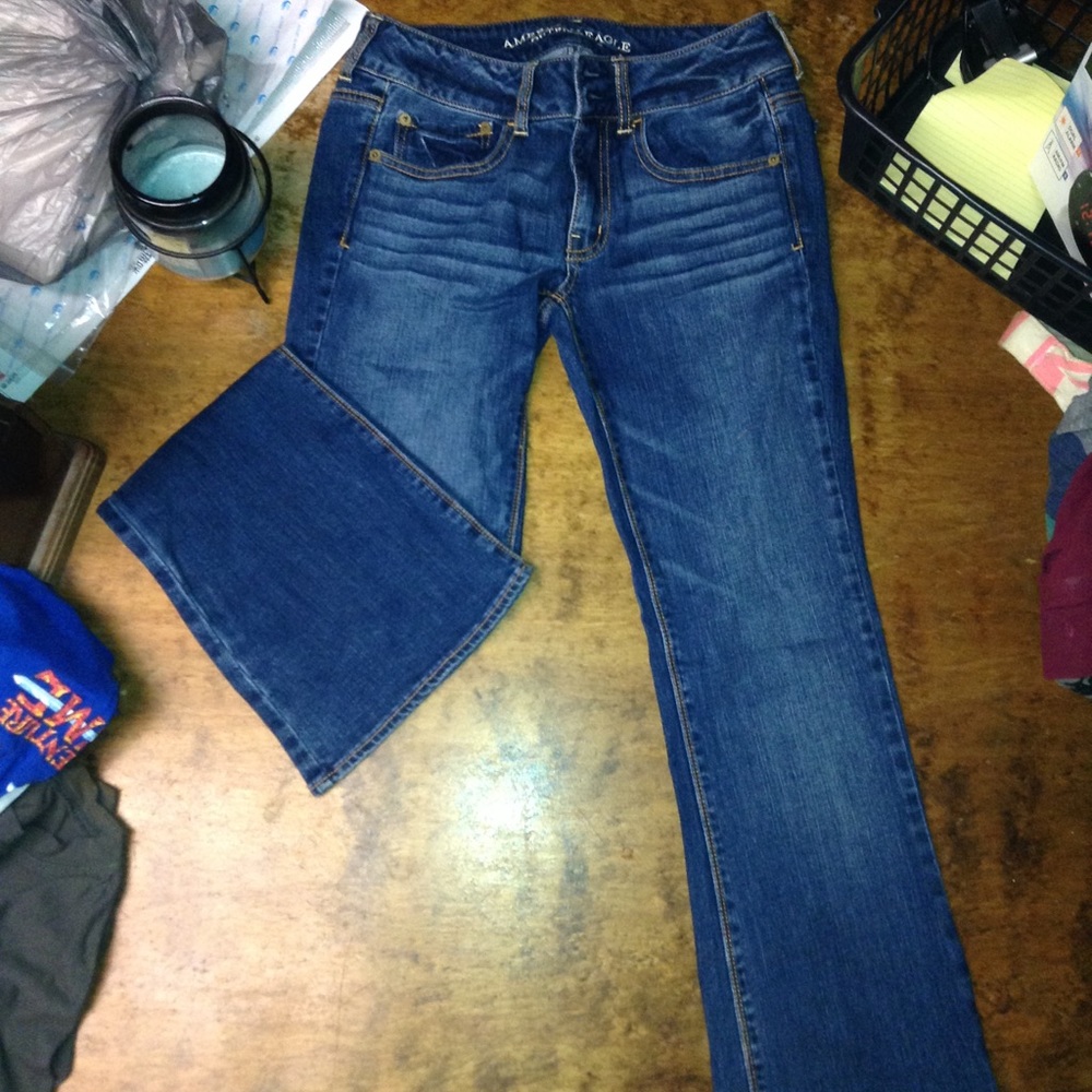 American Eagle artist jeans